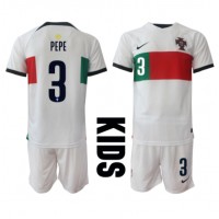 Portugalsko Pepe #3 Vonkajší Detský futbalový dres MS 2022 Krátky Rukáv (+ trenírky)
